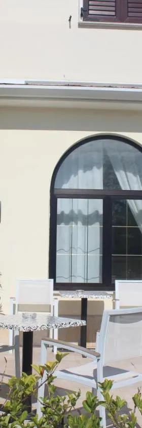 Hotel La Settima Luna，位于萨武德里亚的酒店