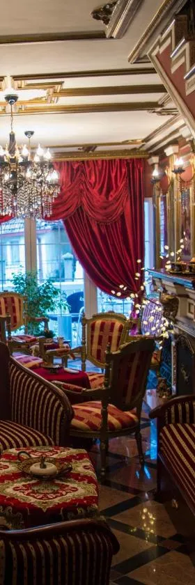 Apartmani Vivaldi Niš，位于尼什的酒店