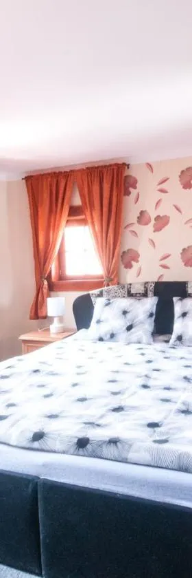 Pokoje Gościnne u Eweliny，位于博加蒂尼亚的酒店