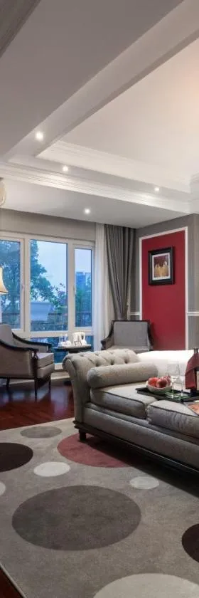 Acoustic Hotel & Spa，位于河内的酒店