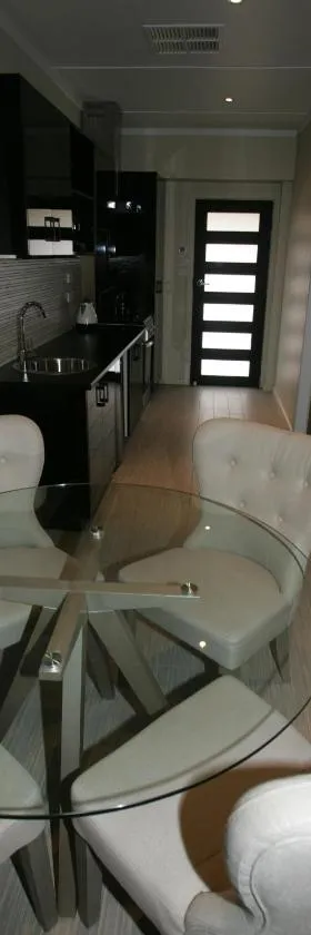 Kindred Lodge Apartments，位于Leeton的酒店