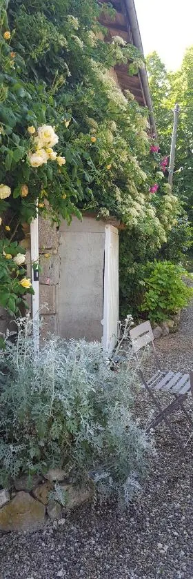 Au calme chez l'habitant，位于Foulayronnes的酒店