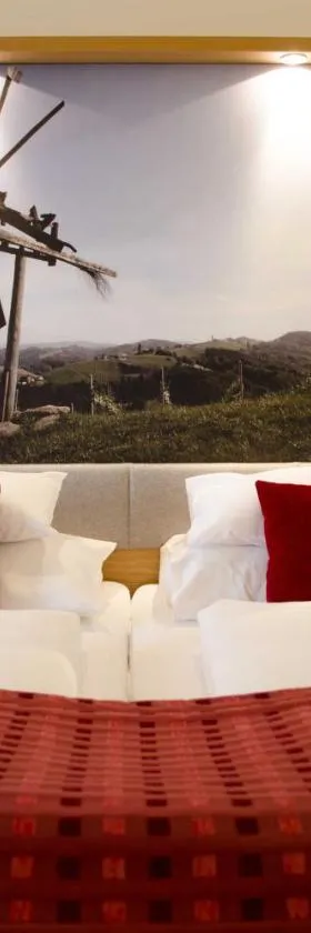 Hotel Staribacher Südsteiermark，位于莱布尼茨的酒店