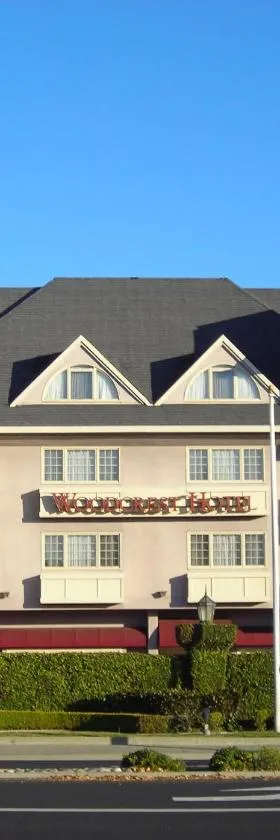 Woodcrest Hotel Cupertino，位于圣克拉拉的酒店