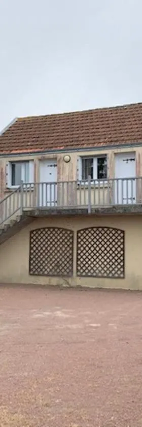 Le Saint Pierre，位于Chemillé的酒店