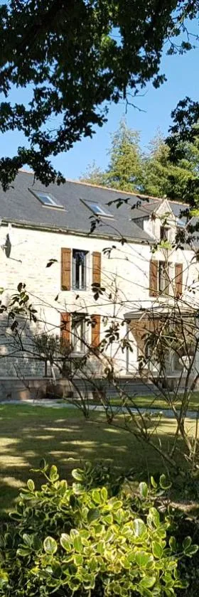 le jardin des chênes，位于Plumelec的酒店