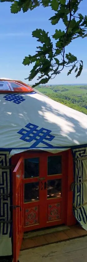 Yourte Mongole，位于Mont-Roc的酒店