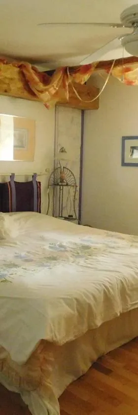 Chez Nous. B & B，位于Bassy的酒店