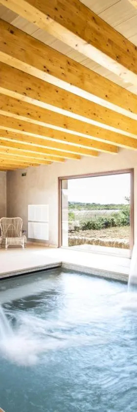 Aumallia Hotel & Spa，位于费拉尼特斯的酒店