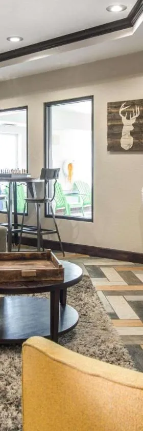 Comfort Inn & Suites Sterling，位于斯特林的酒店