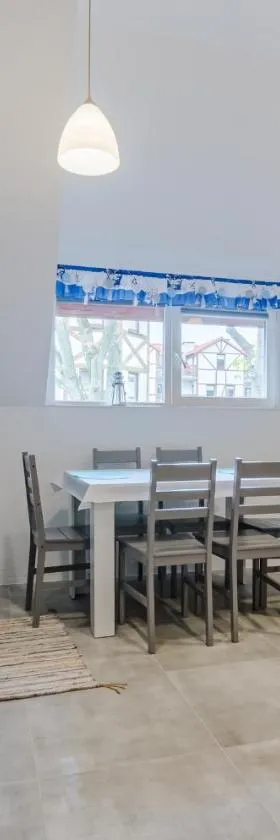 Studio-tani apartament，位于罗威的酒店