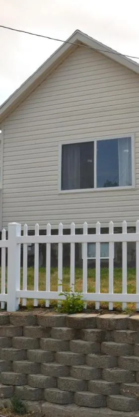Baby Blue Sky - Price 2bd - Newly remodeled - nearby trails，位于布莱斯的酒店