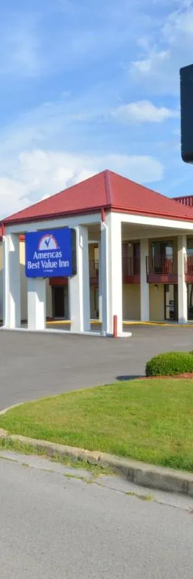 Americas Best Value Inn Tupelo Barnes Crossing，位于图珀洛的酒店