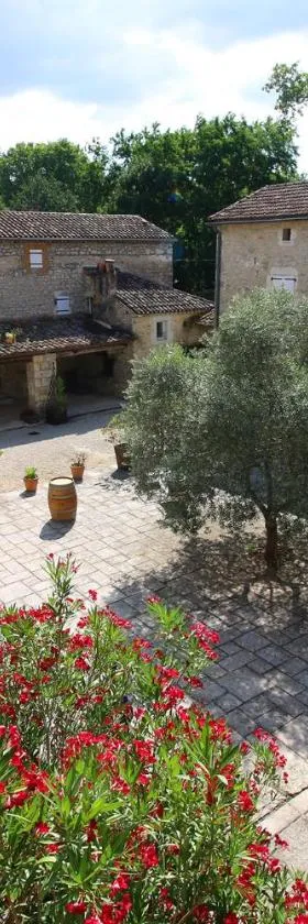 Logis Hôtel Restaurant Gîte La Bastide du Vébron，位于格罗斯皮耶尔雷的酒店