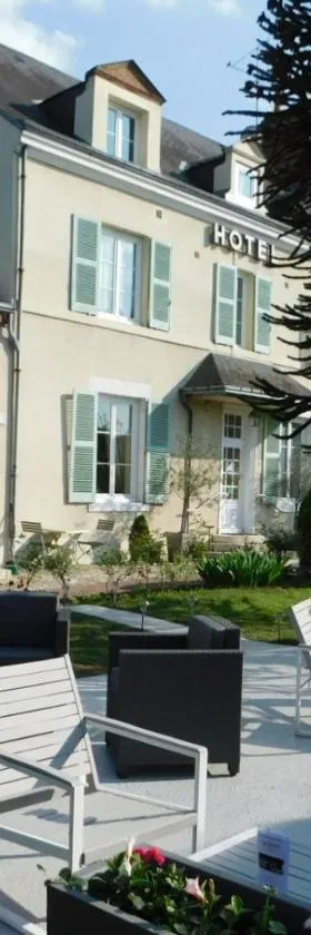 Logis Hotel Villa Marjane，位于圣让勒布朗的酒店