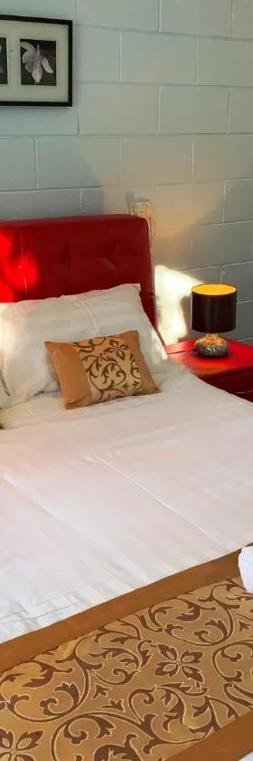 Gazebo Motor Inn - Strathmerton，位于Strathmerton的酒店