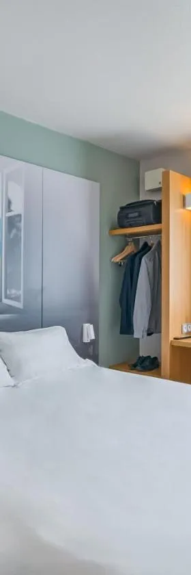 B&B HOTEL Marseille La Valentine，位于马赛的酒店