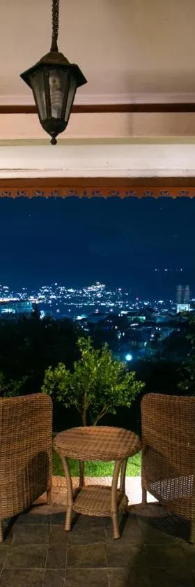 香提度假屋，位于巴图的酒店
