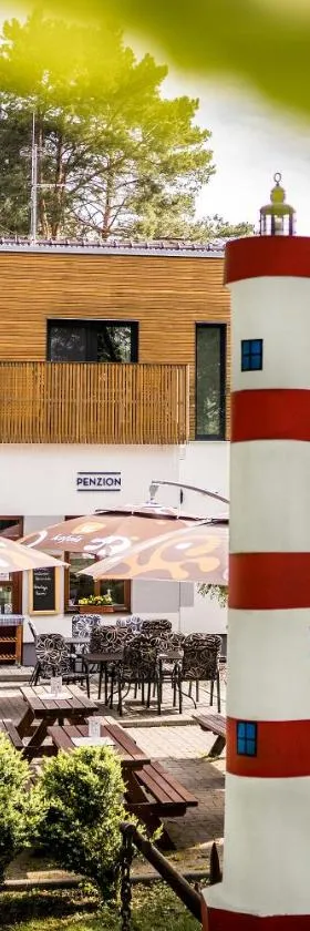 Penzion Labska Marina，位于波杰布拉迪的酒店