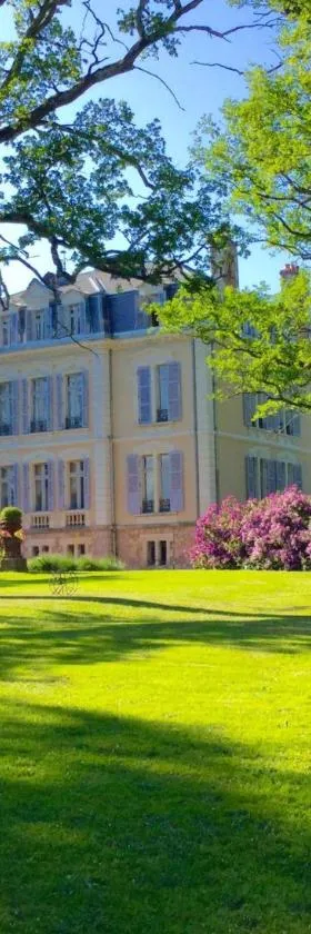 Château La Creuzette，位于Boussac的酒店