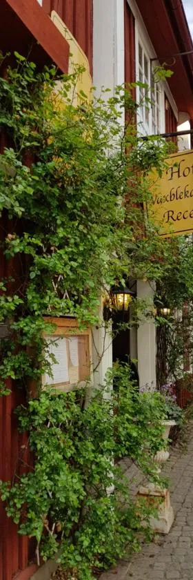 韦克斯伯勒卡里加登酒店，位于埃克舍的酒店