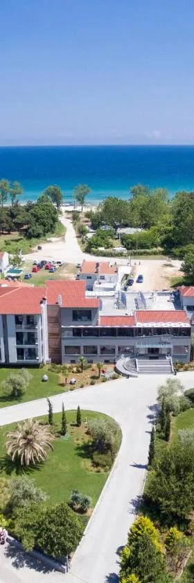 Princess Golden Beach Hotel，位于克里斯阿穆迪亚的酒店