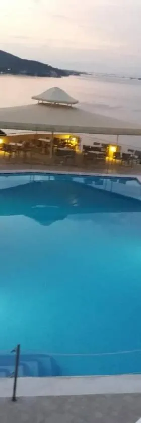 Sunrise Hotel Nikiana Lefkada，位于尼基亚娜的酒店