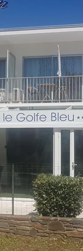 Hotel Le Golfe Bleu，位于滨海卡瓦莱尔的酒店