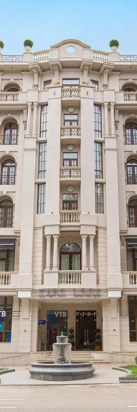 LETO Boutique Hotel Zugdidi，位于祖格迪迪的酒店