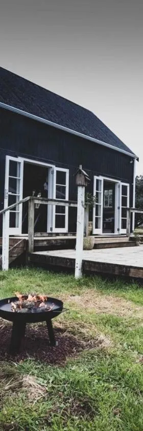 Kakariki Cottage，位于帕帕库拉的酒店