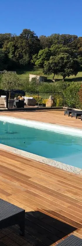 Hotel & Restaurant Les Bergeries d'Alata，位于阿拉塔的酒店