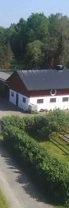 Haga gård och Stall，位于Herräng的酒店