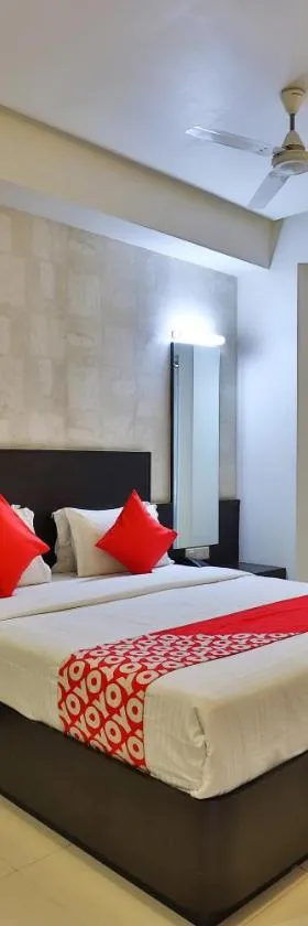 Hotel Magnum Inn，位于朱纳格特的酒店