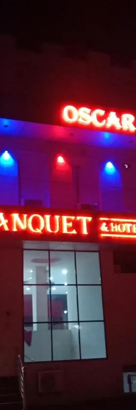 Oscar Banquet and Hotel，位于卡尔卡的酒店