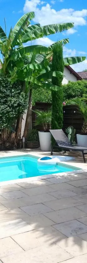 Le patio d'olivier，位于Lalinde的酒店
