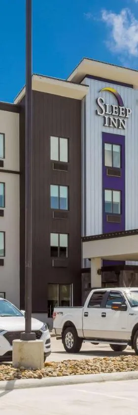 Sleep Inn Logan Ohio-Hocking Hills，位于洛根的酒店