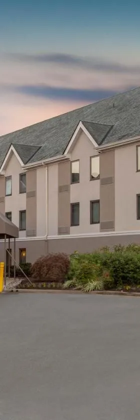 Days Inn by Wyndham Lanham Washington DC，位于拉纳姆的酒店