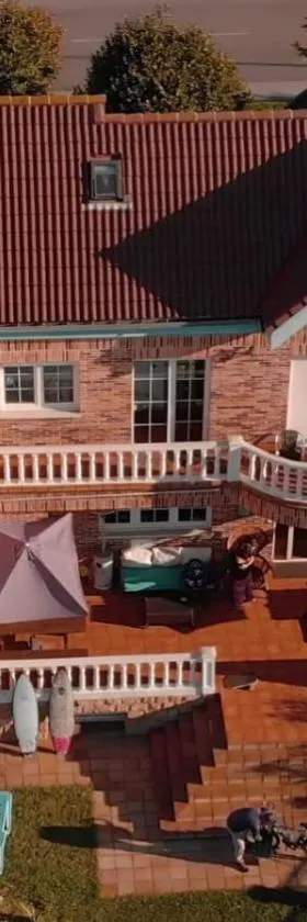 Gijon Surf Hostel，位于希洪的酒店