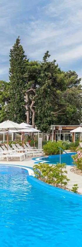 Amadria Park Family Hotel Jakov，位于希贝尼克的酒店