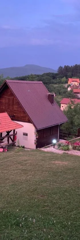 Guesthouse Stefanac，位于奥托查茨的酒店