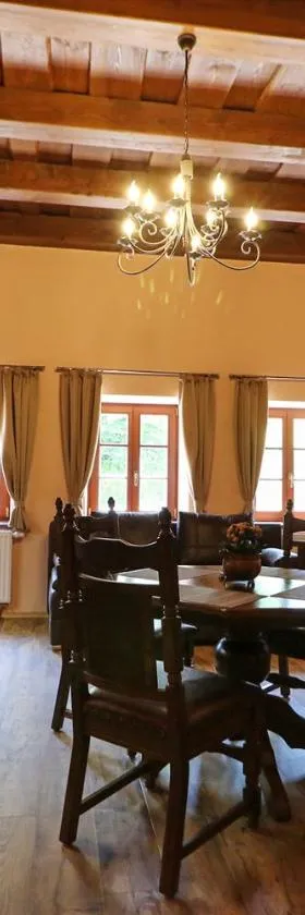 Villa Marie，位于舒马瓦山区霍日采的酒店