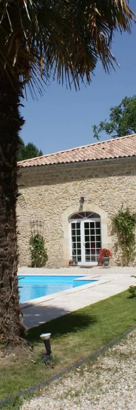 DOMAINE DU BOIS SEGUIN，位于Saint-Loubert的酒店