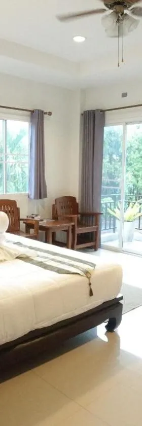 Baan Glangsuan Bang Kobua，位于Bang Chak的酒店