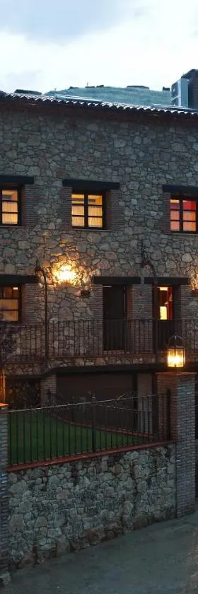 Casas Rurales Los Ánades，位于Abánades的酒店