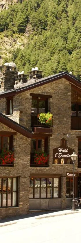Hotel L’Ermita B&B，位于卡尼略的酒店