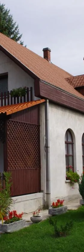 霍瓦特花园小屋，位于齐尔茨的酒店