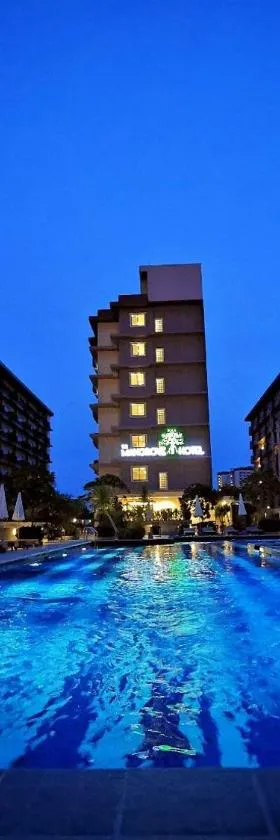 Mangrove Prestige Hotel，位于纳仲天的酒店