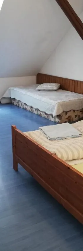 Pension U kostela，位于Český Brod的酒店