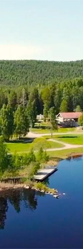 Steiner's Camping & Lodge，位于Johannisholm的酒店