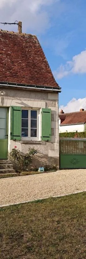 Longère du sud Touraine au Coeur du Val de Loire，位于Saint-Jean-Saint-Germain的酒店